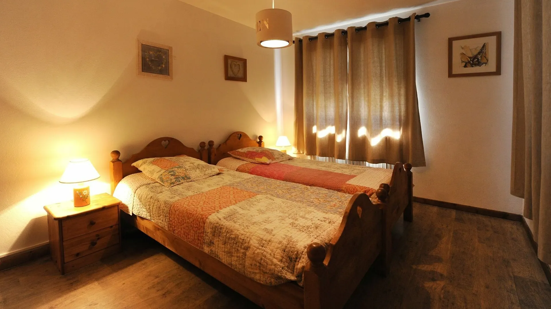Genepi 1 - Sunny, 3-Bedroom Apartment Located In The Alps Les Menuires Saint-Martin-de-Belleville France