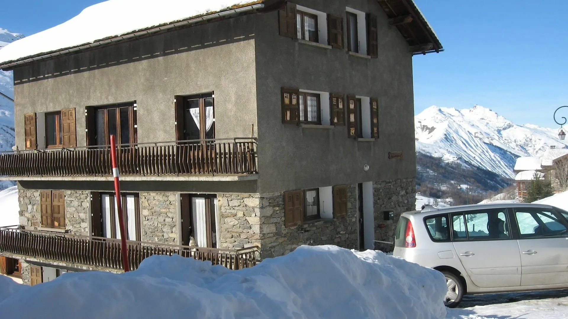 Genepi 1 - Sunny, 3-Bedroom Apartment Located In The Alps Les Menuires Saint-Martin-de-Belleville